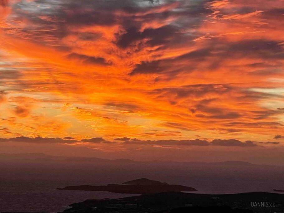 Volax280 Syros Amazing View Episkopion (Syros)